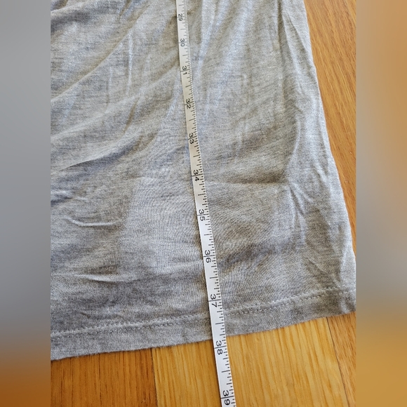 Size small Lavish maternity dress - new - Picture 4 of 5